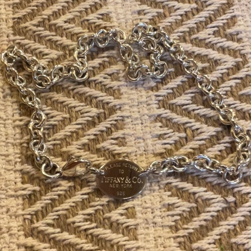 RTT Oval Tag Necklace